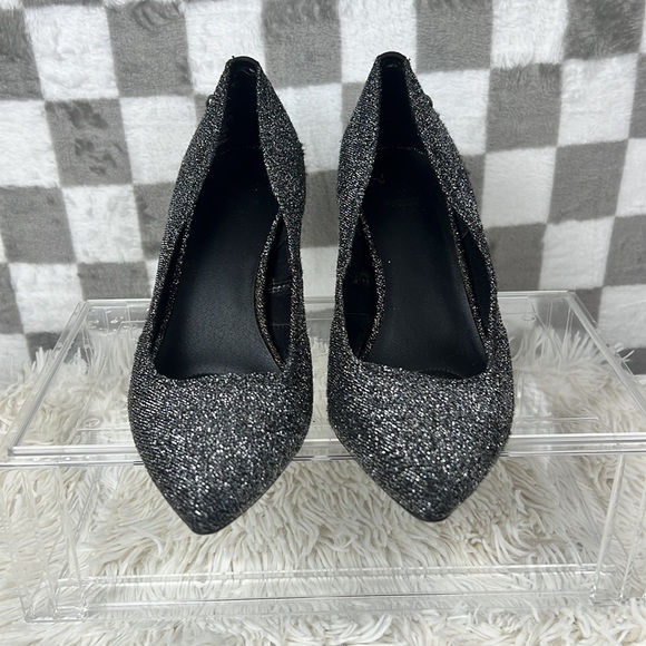 Vera Wang Black Sparkle Heel - Picture 4 of 7